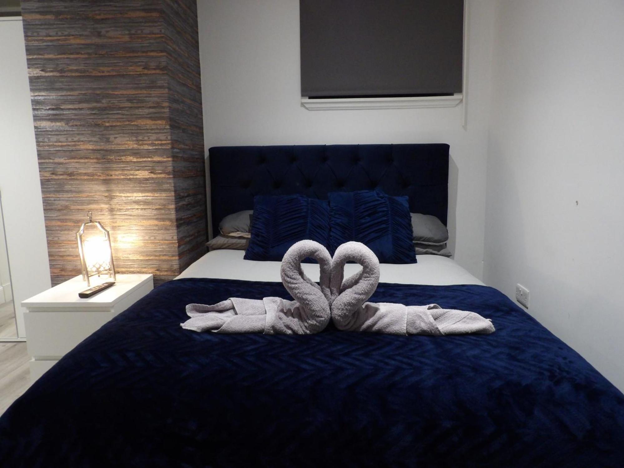 Lovely 3 Bedroom Apartment With Private Garden In Edinburgh City Centre Exteriör bild