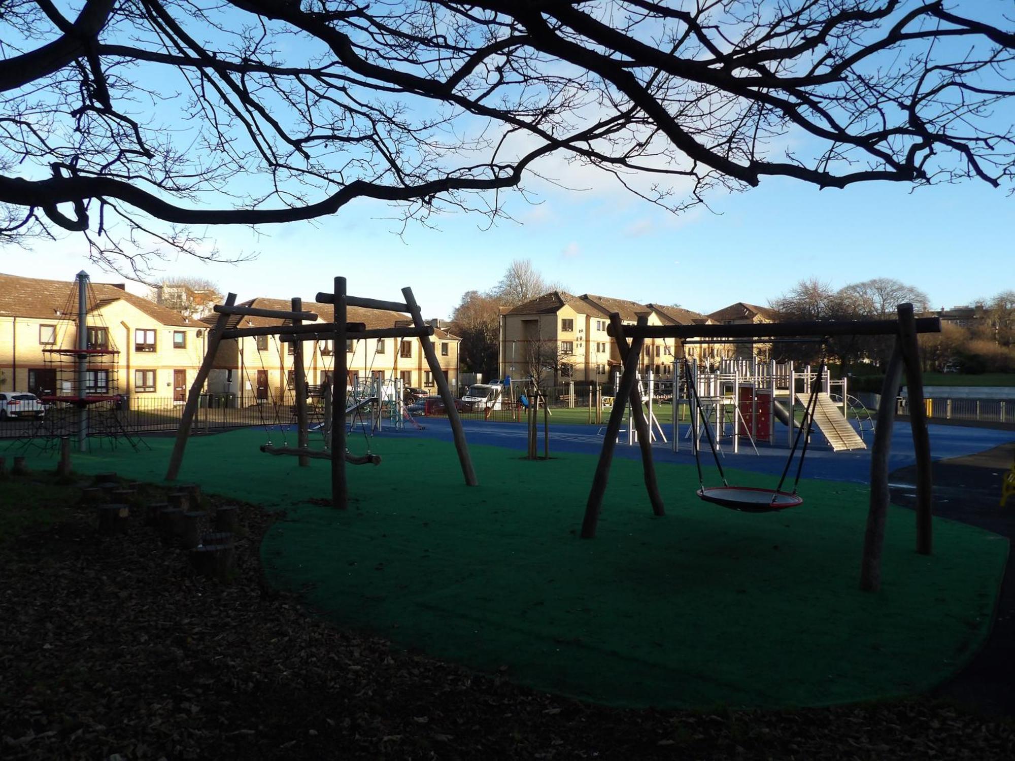 Lovely 3 Bedroom Apartment With Private Garden In Edinburgh City Centre Exteriör bild